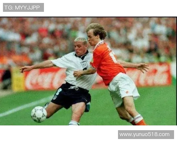 英格兰足球明星的辉煌历程与传奇瞬间回顾